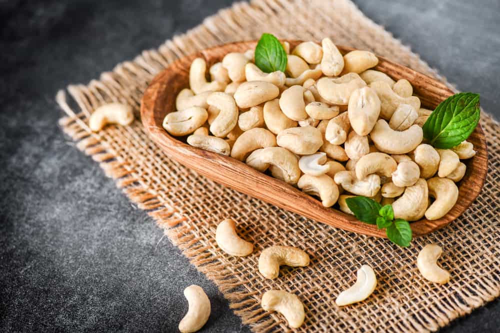 Historical Uses for Cashews